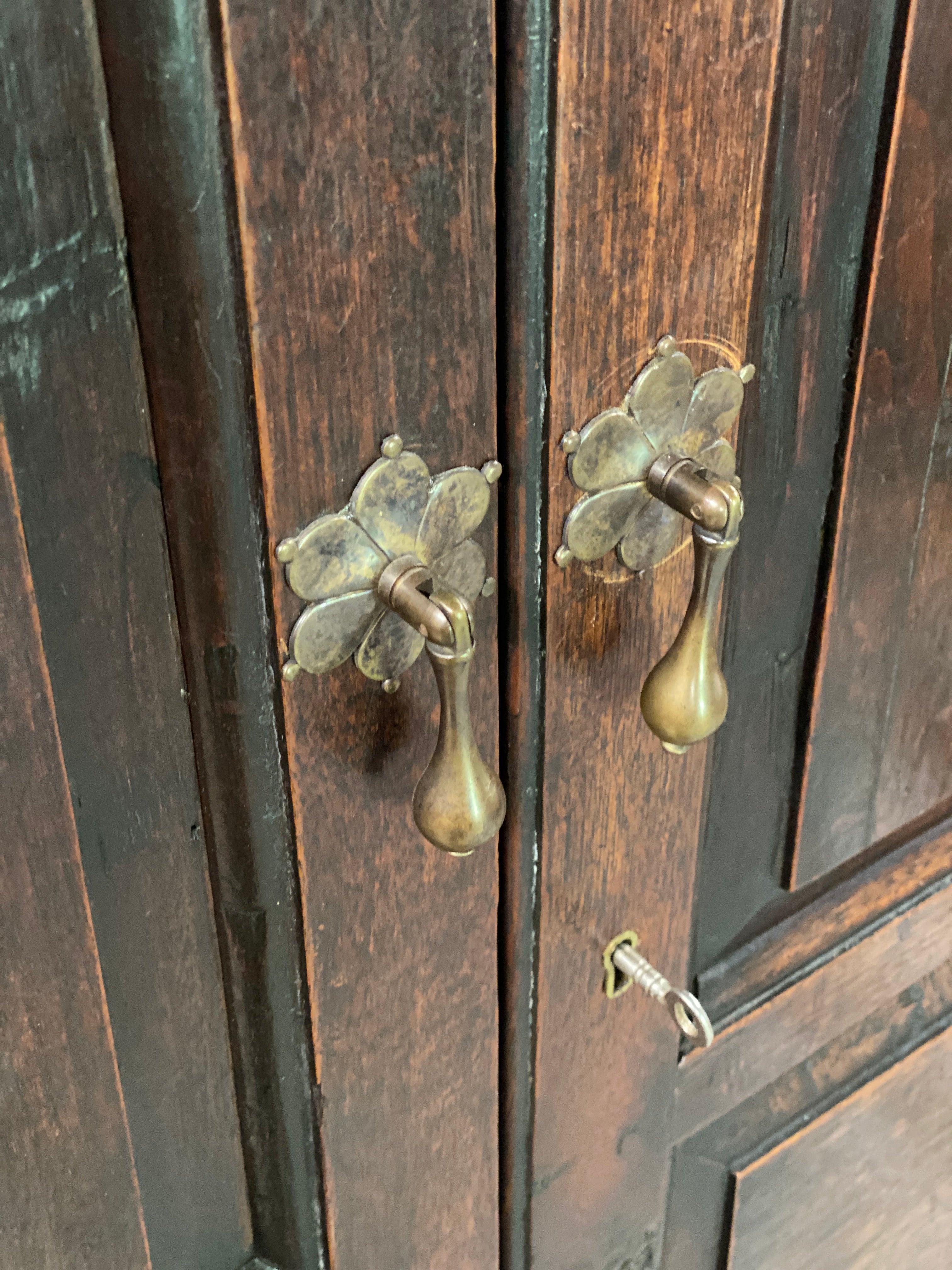 18th Century Oak Cupboard