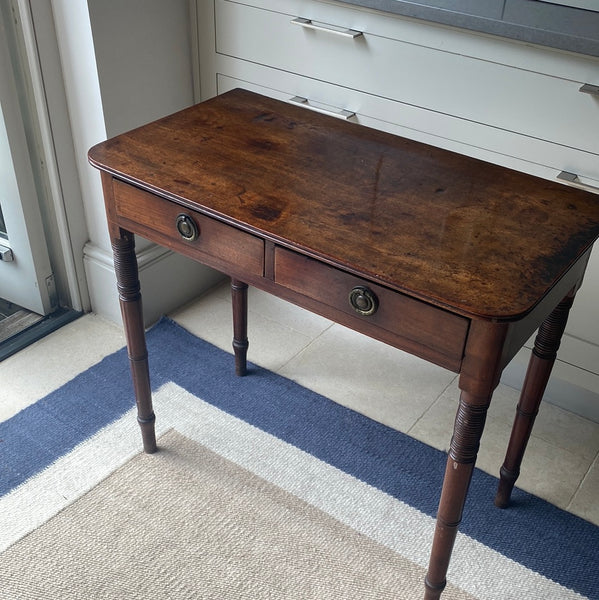 Charming Mahogany Table/Desk