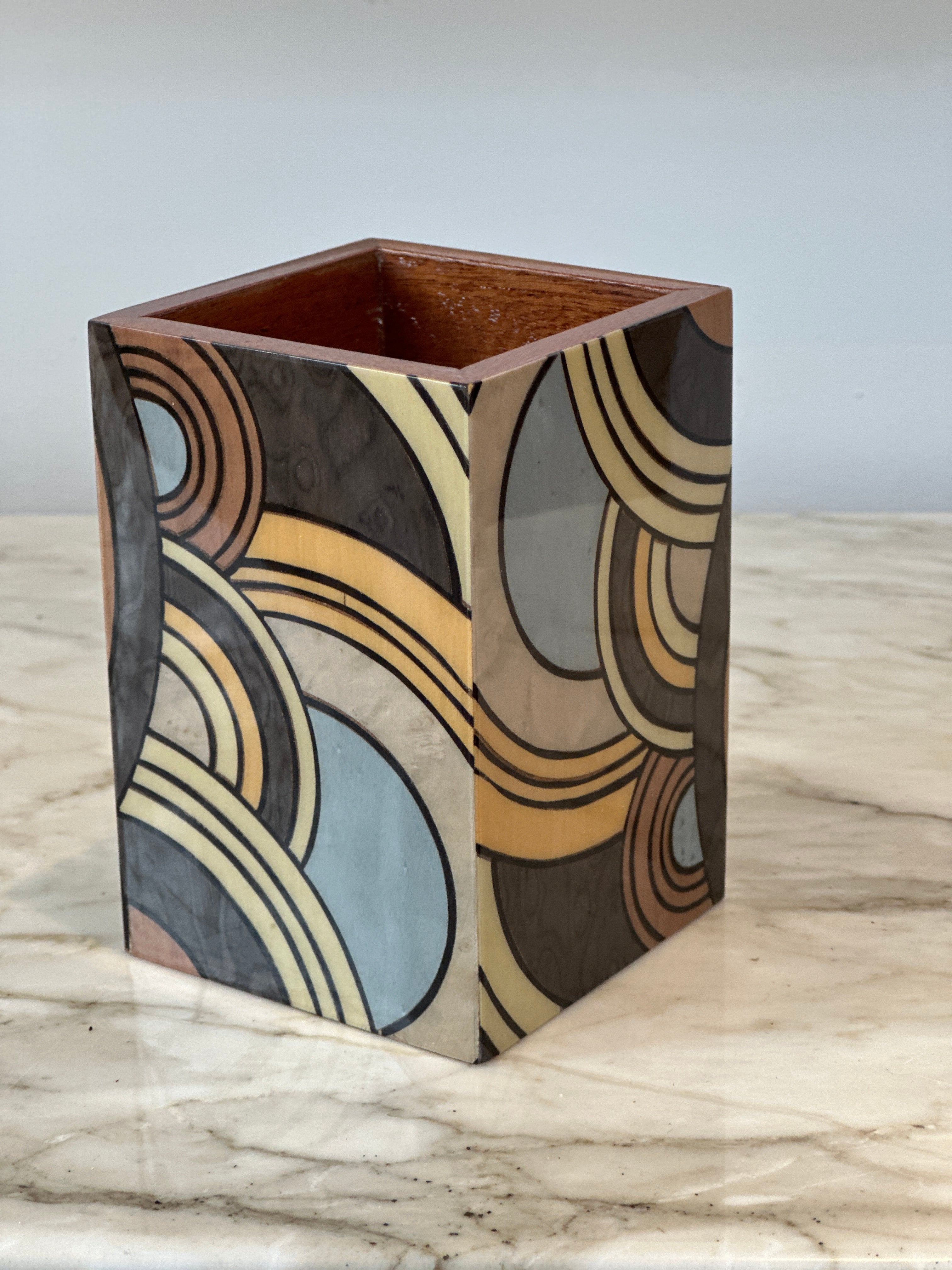 Marquetry Pen Holder - Multi colour Circles