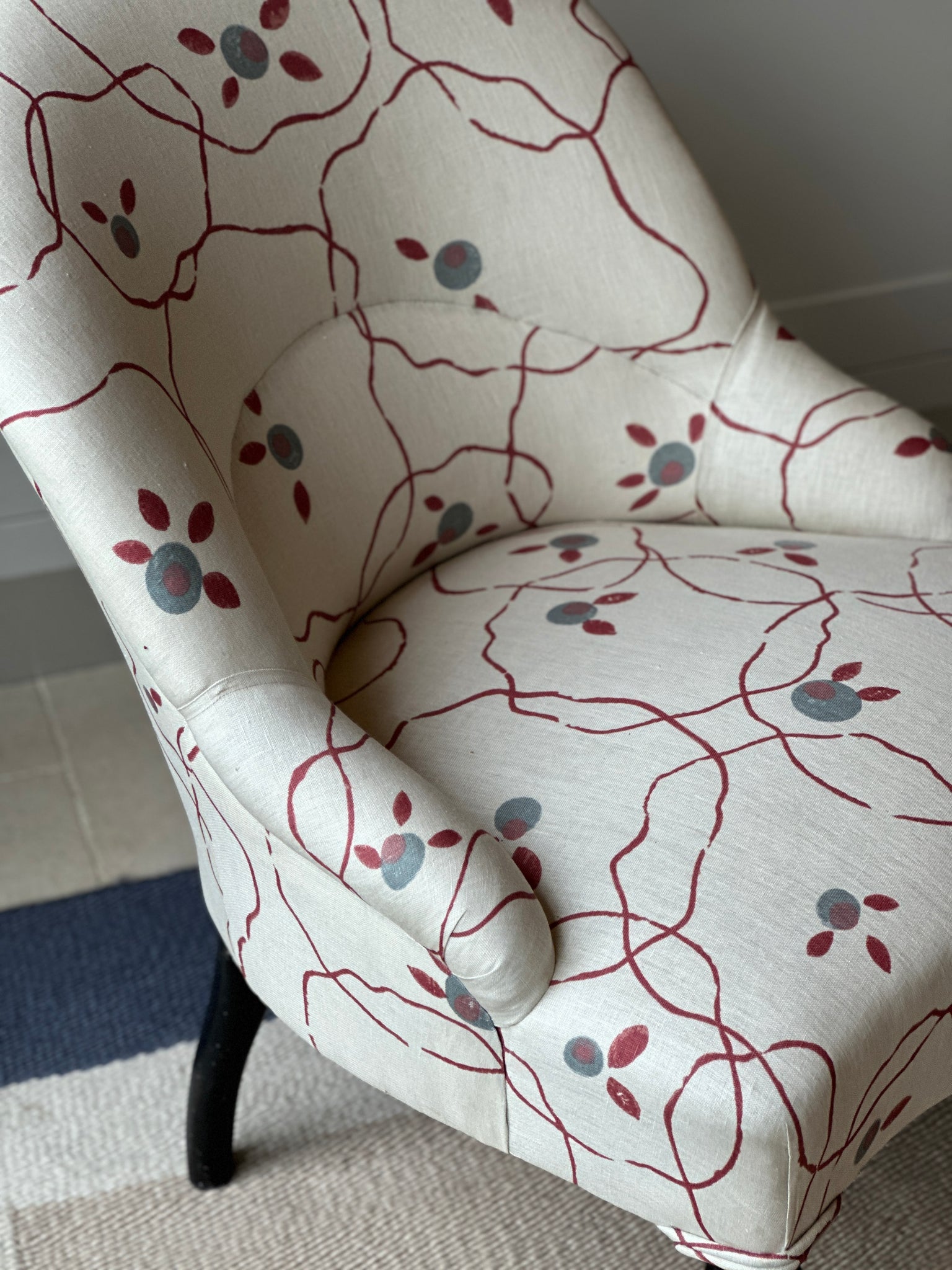 French Tub Chair in Rosa Bernal Jerez Roja