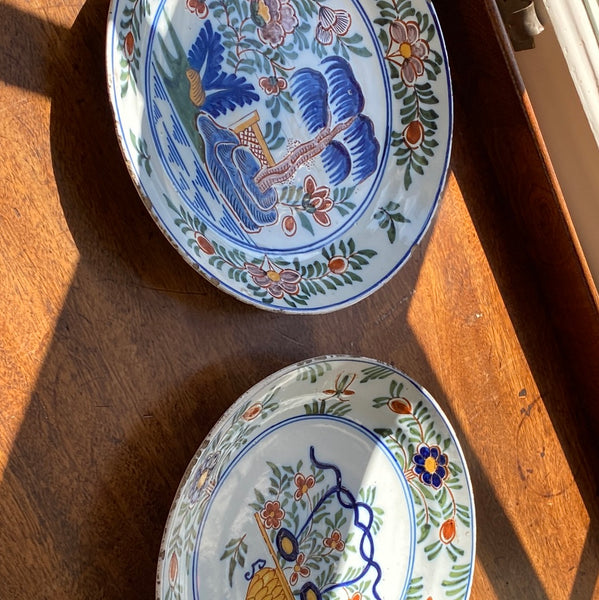 Pair of Excellent Dutch Polychrome Delft Plates