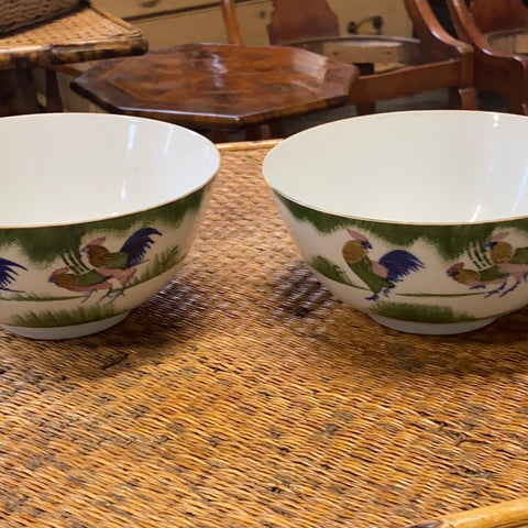 Pretty Pair of Chinese Porcelain Rice Bowls