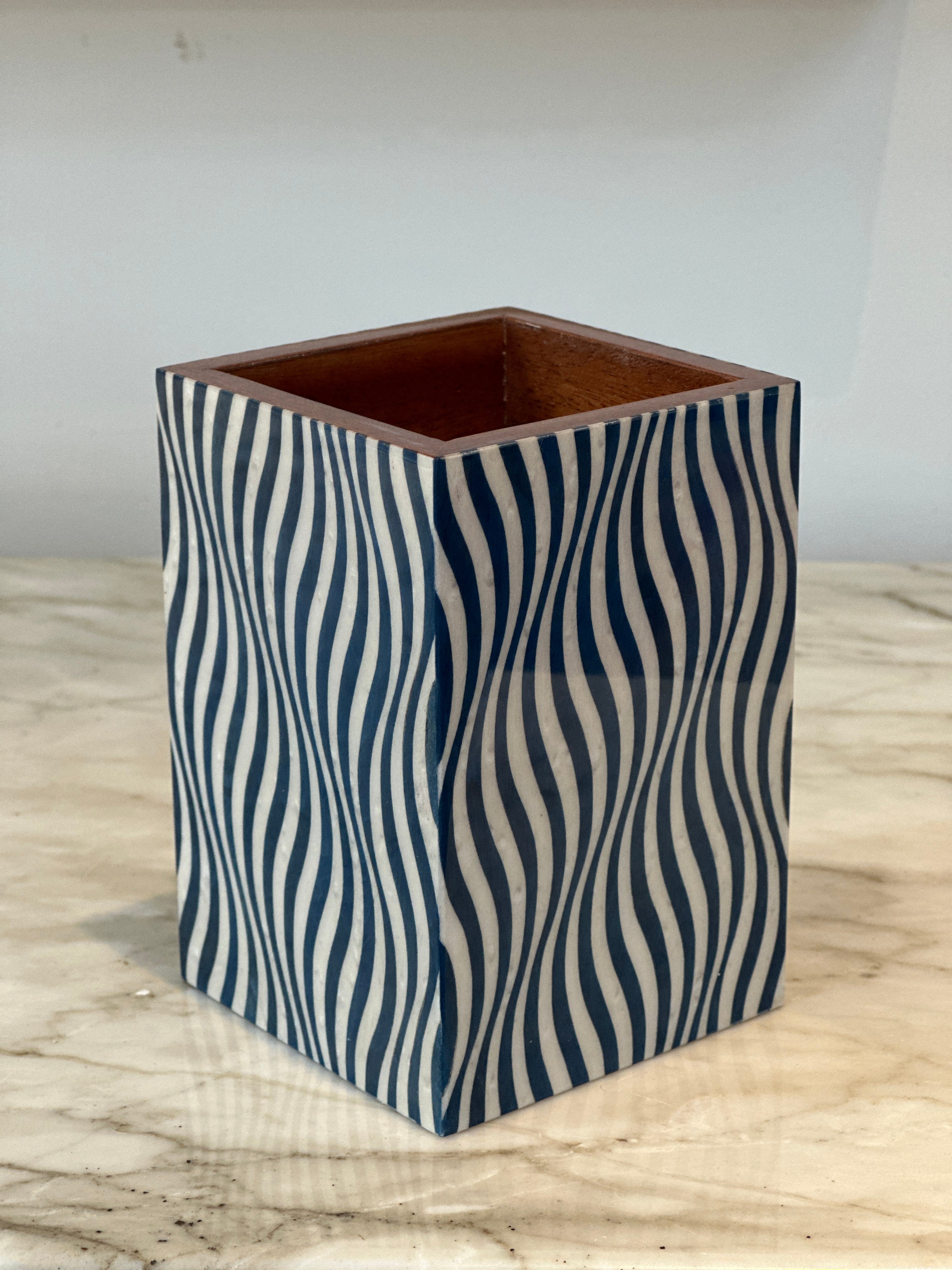 Marquetry Pen Holder - Blue & White Wavy