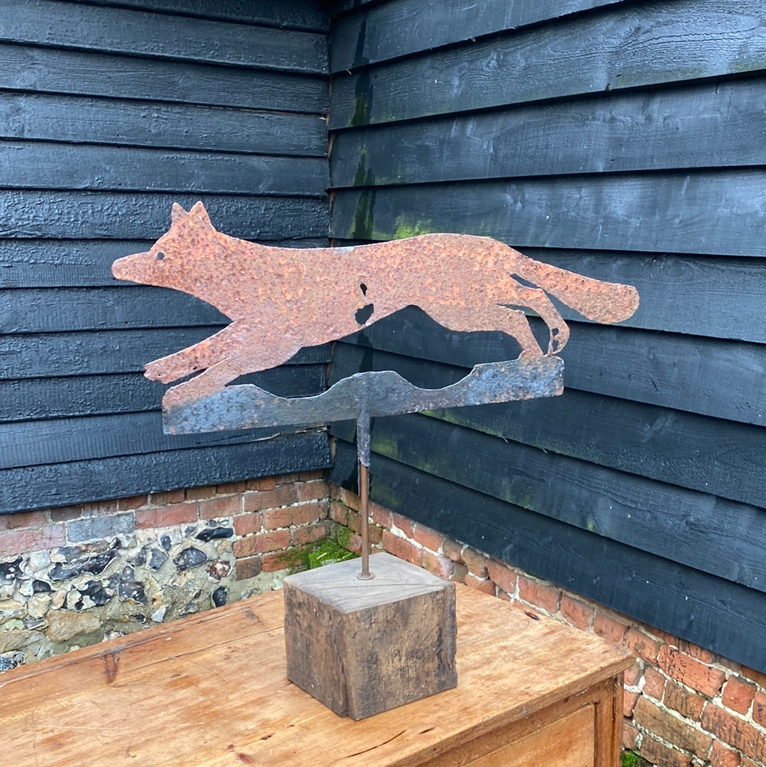 19th Running Fox Weathervane Art