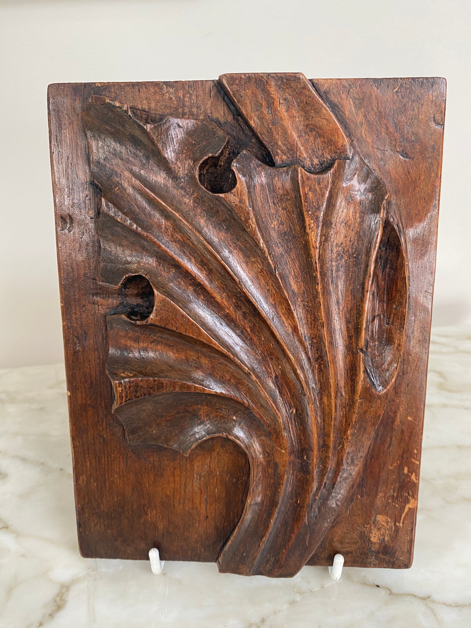 Decorative Wooden Carving - Cabbage Leaf
