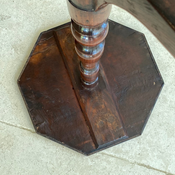 Superb Early C19th Oak Candlestand with Octagonal Top