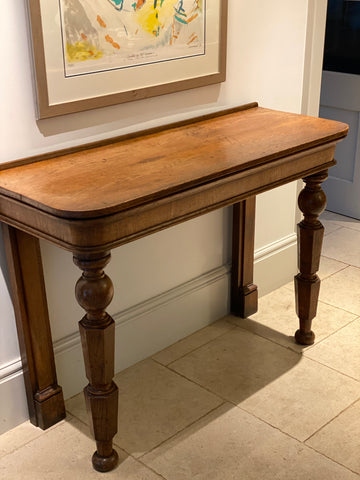 19th Century Honeyed Oak Console with Beautiful turned Legs