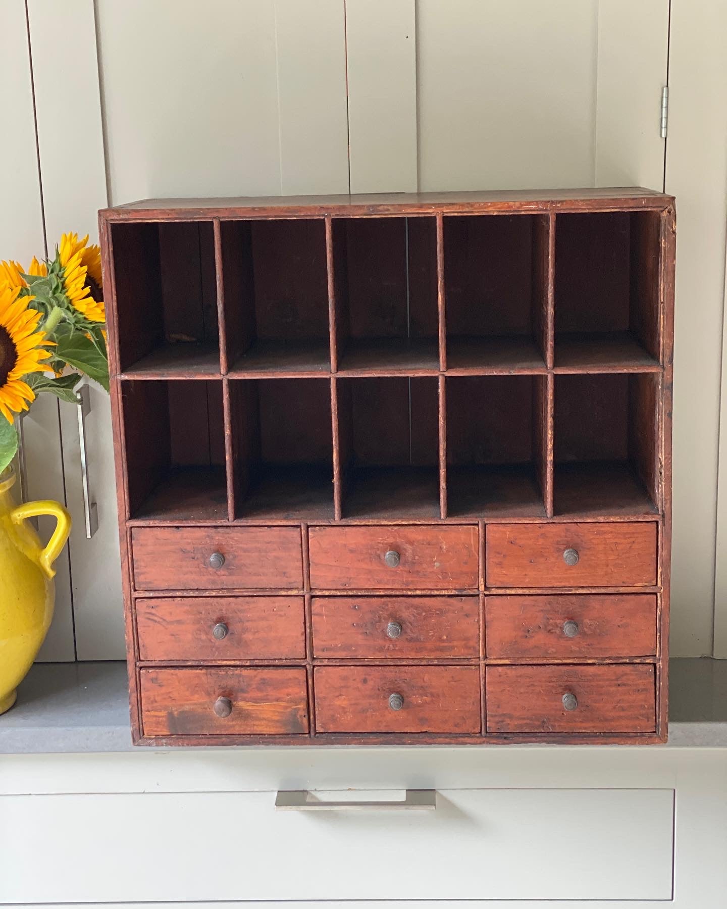 Attractive Small Pigeon Holes and Small Drawers Unit