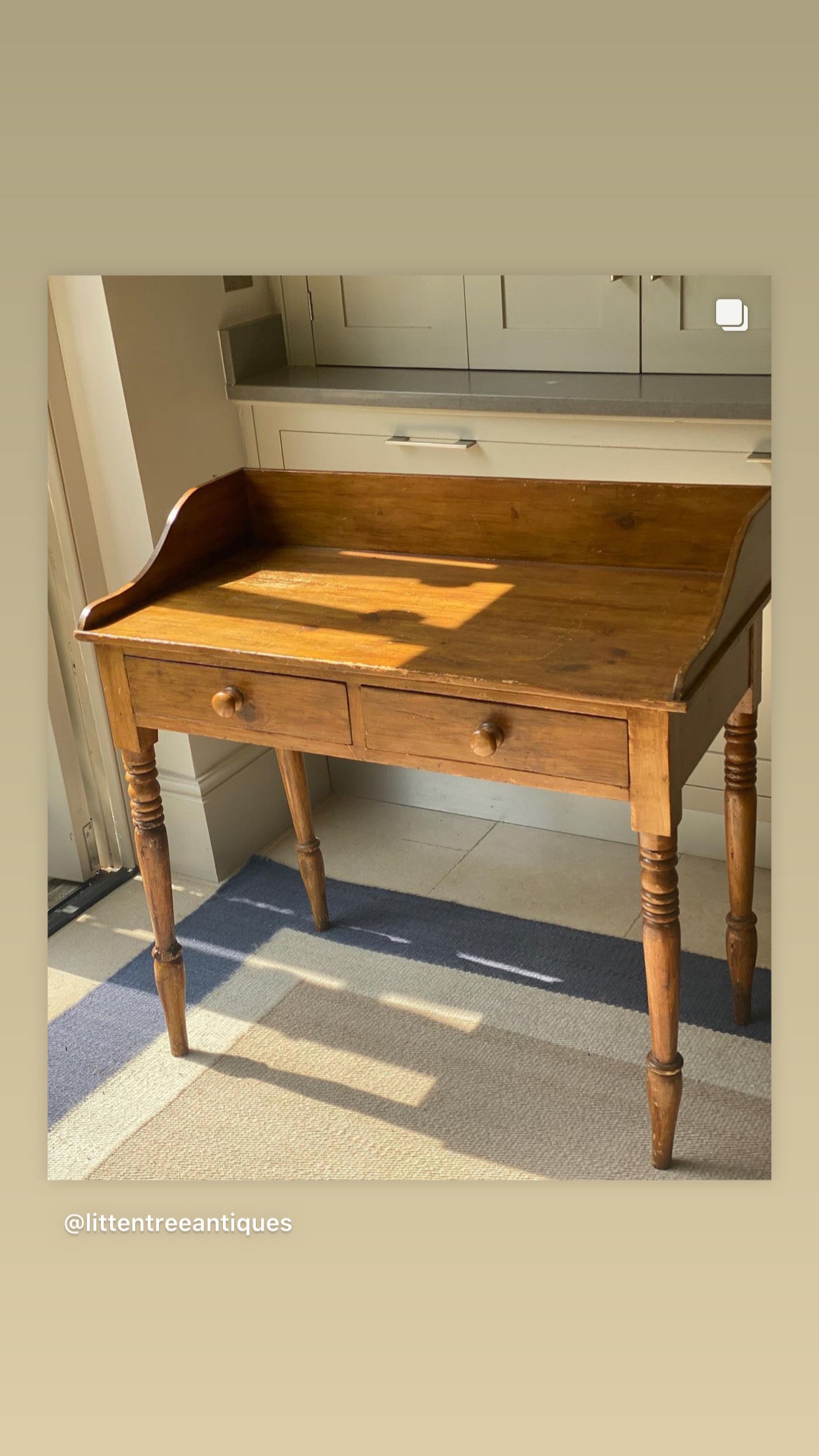 Attractive Faux Oak Washstand/ Desk