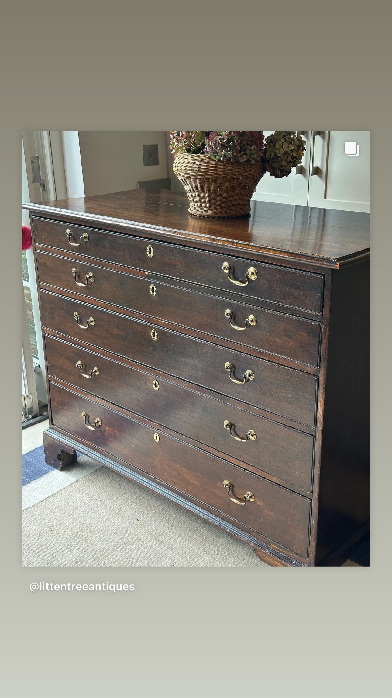 Large Early Georgian Chest with Wide Drawers