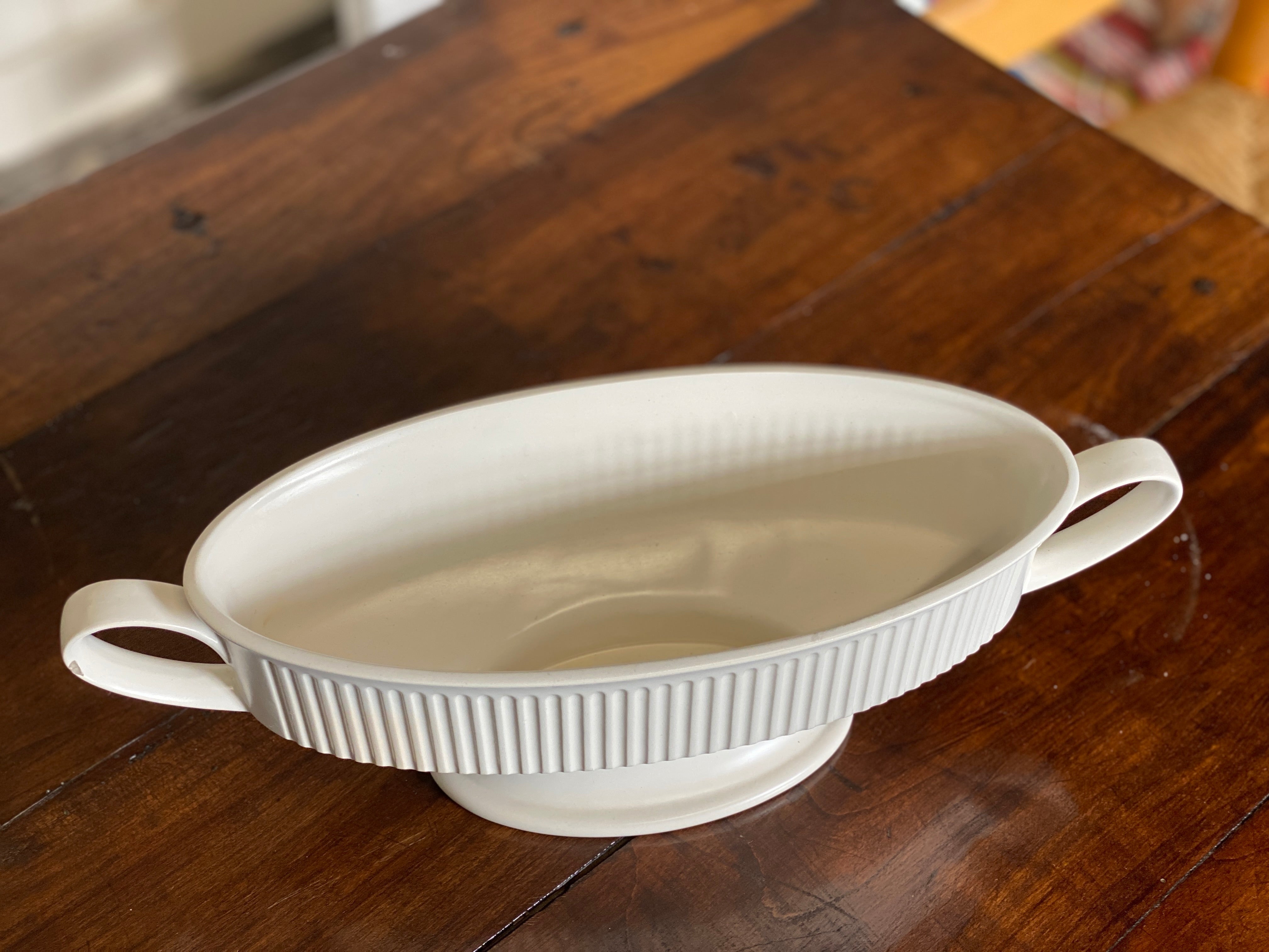 Pretty large Hornsea ribbed Mantel vase