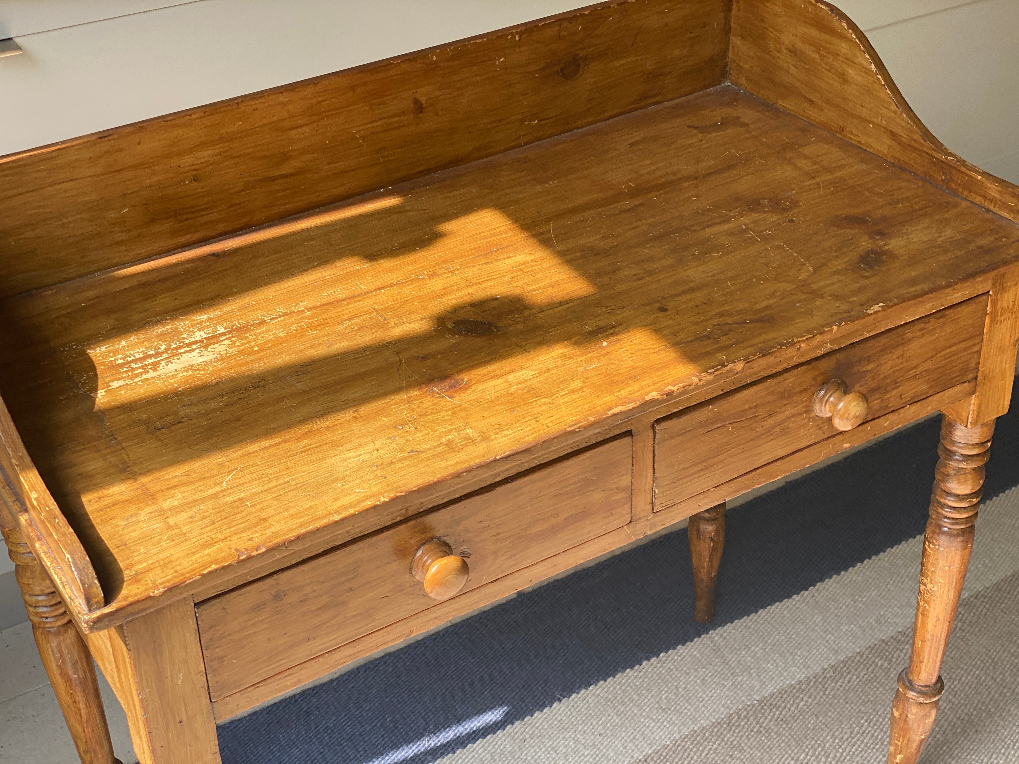 Attractive Faux Oak Washstand/ Desk