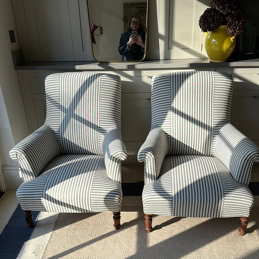 Pair Nap III Square Back Chairs in Charcoal & White