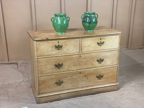 Lovely Pitch Pine Chest of Drawers